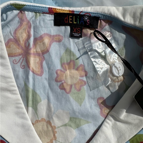 NWT - Dollskill Groovy Crop Top - XS - Picture 3 of 6